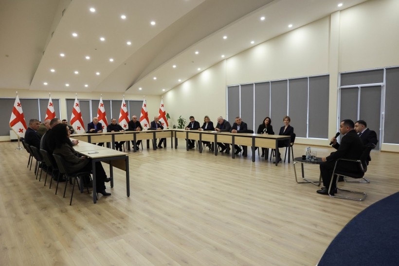 სახელმწიფო უსაფრთხოების აკადემიას საქართველოს თავდაცვის ინსტიტუციური აღმშენებლობის სკოლის „2025-2026 სასწავლო წლის თავდაცვისა და უსაფრთხოების უმაღლესი პროგრამის“ წარმომადგენლები ეწვივნენ.